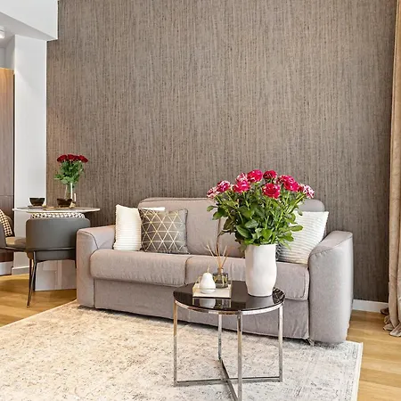 One Herastrau Apartment *